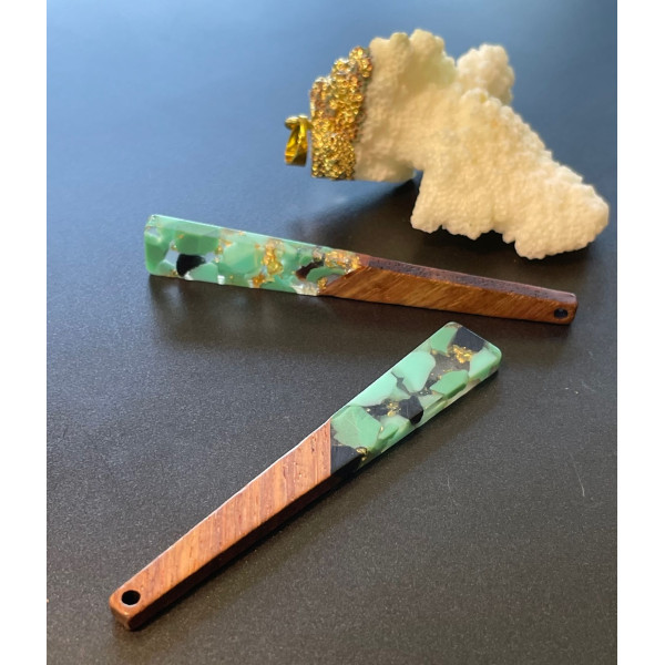 Pendentif Triangle en Bois et résine 70mm, Esprit vintage 1950