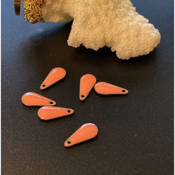 Sequins résine style émaillés Bifacen Mini Goutte 12 par 5mm, Rose sur une base en métal doré