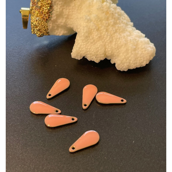 Sequins résine style émaillés Bifacen Mini Goutte 12 par 5mm, Rose sur une base en métal doré