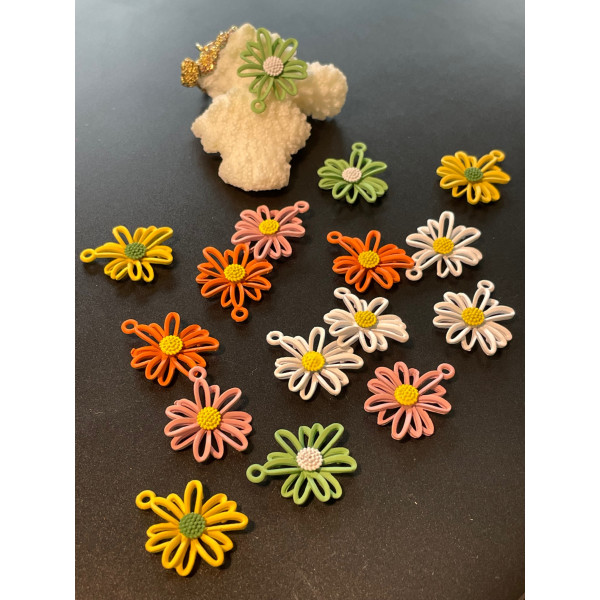 Pendentifs Fleur 20mm, Métal coloris BLANC