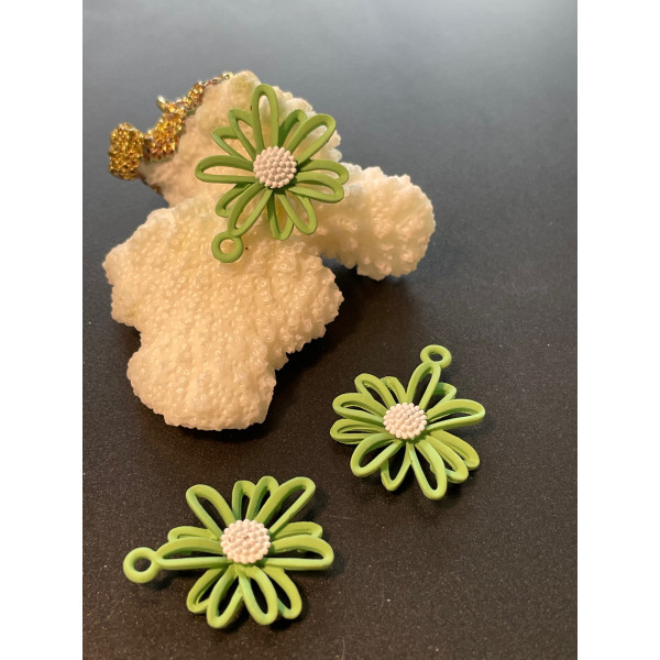 Pendentifs Fleur 20mm, Métal coloris Vert Sauge