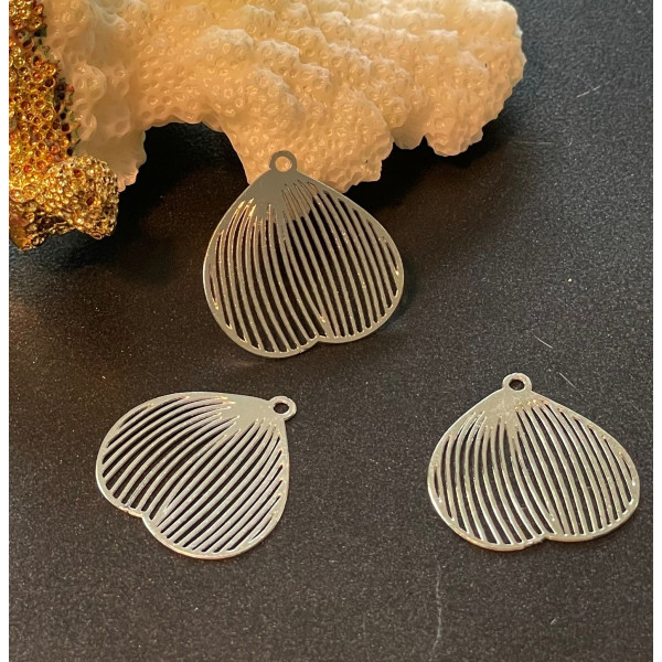 Estampes, pendentif filigrane, Pétale 17mm, Métal finition Argenté