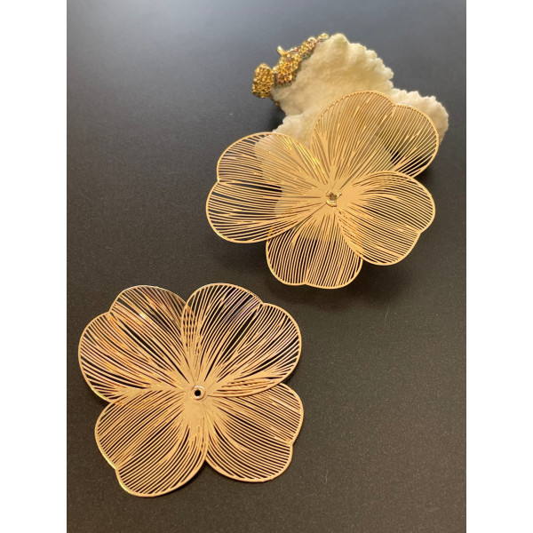 Estampes, pendentif Fleurs filigrane 50mm, couleur Doré