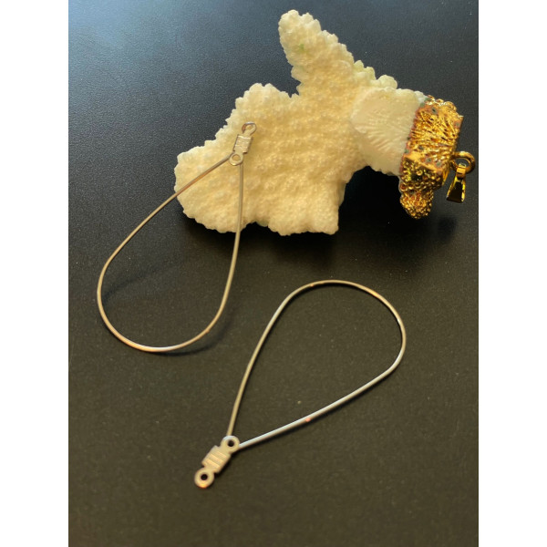 Pendentifs,  Connecteur fermé Goutte 50 mm, Acier Inoxydable  304 couleur Argent Platine