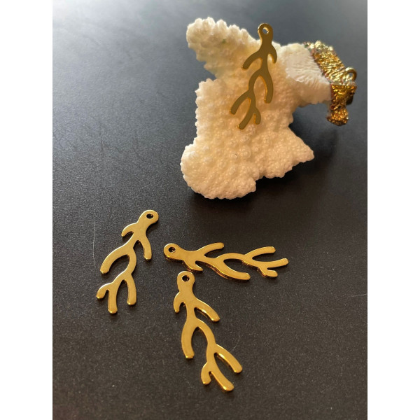 Pendentifs forme Branche de Corail 28mm, Acier Inoxydable finition Doré à l'or fin 24K