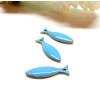 Pendentifs Poisson, Sardine 15mm résine émaillé Bleu turquoise métal Placage Doré
