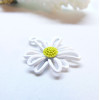 Pendentifs Fleur 20mm, Métal coloris BLANC