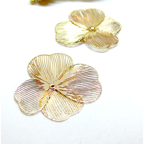 Estampes, pendentif Fleurs filigrane 50mm, couleur Doré