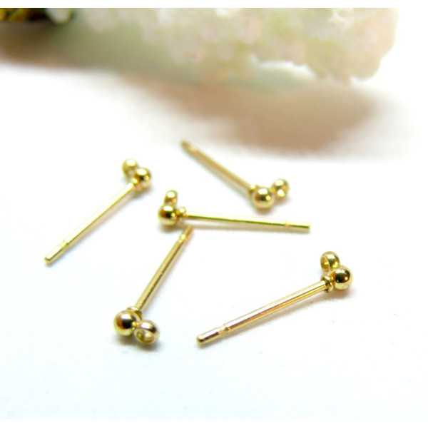 Puces Bille 2mm avec attache, ACIER INOXYDABLE 316 Chirurgical,  finition Doré