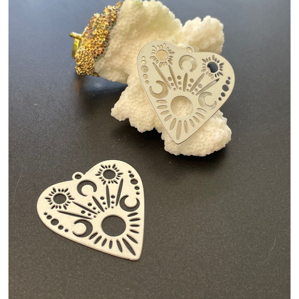 PS11927016 – Lot de 2 Estampes Cœur Filigrane 30mm – Acier Inoxydable 304 Argent Platine