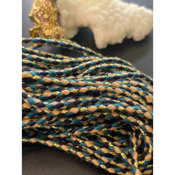 H11T015 – Lot de 5 mètres de Cordon tressé et fil métallisé doré 2mm coloris B03