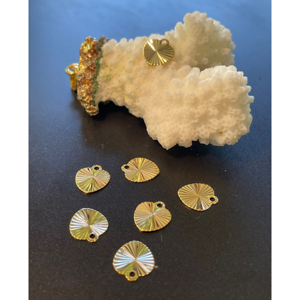 Pendentifs Coeurs avec stries 10mm, Métal Doré à l'or fin 24K