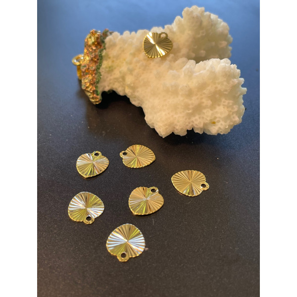 Pendentifs Coeurs avec stries 10mm, Métal Doré à l'or fin 24K