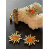 Pendentifs Soleil 21.5 mm – Métal Doré & Oeil de Chat Orange