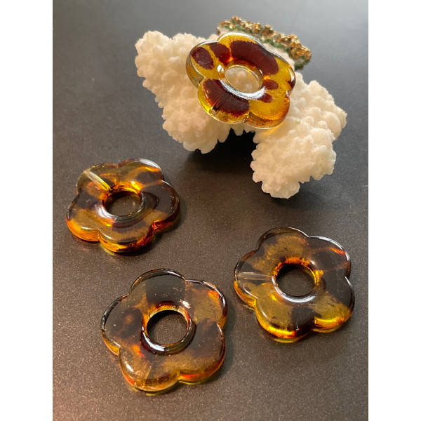 Pendentifs Fleur 26 mm – Résine Acrylique – Motif Léopard