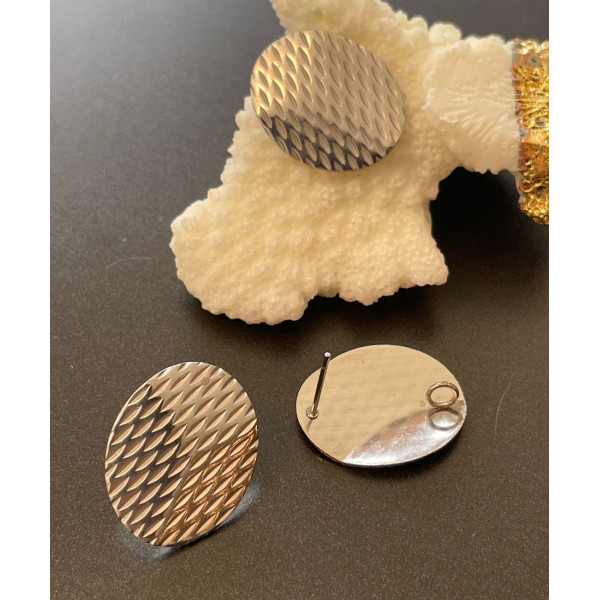 Boucles d’oreilles Puce Ovales Travaillées 20 par 16mm – Acier Inoxydable 304 – Finition Argenté