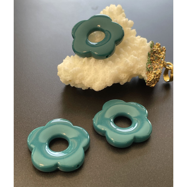 Pendentifs Fleur 25 mm – Acrylique
