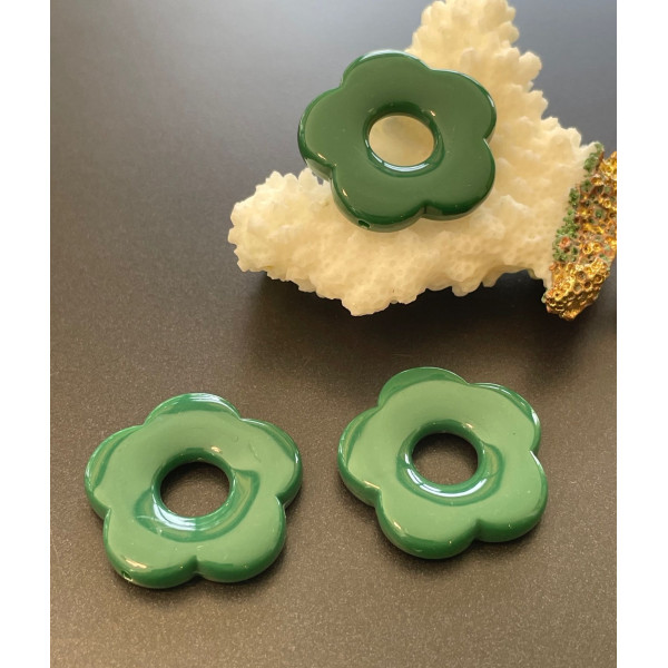 Pendentifs Fleur 25 mm – Acrylique