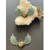 Pendentifs COEUR avec AILE PATINE ANCIENNE metal couleur Bronze