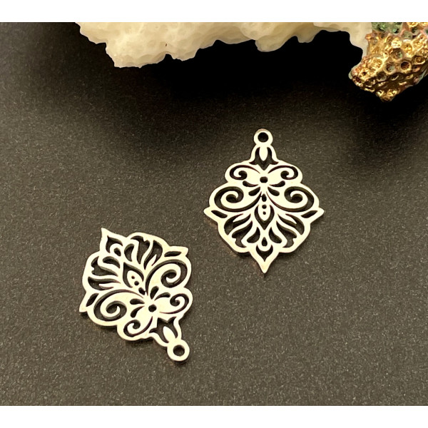 Pendentifs Arabesque 17 mm – Acier inoxydable 304, finition argentée