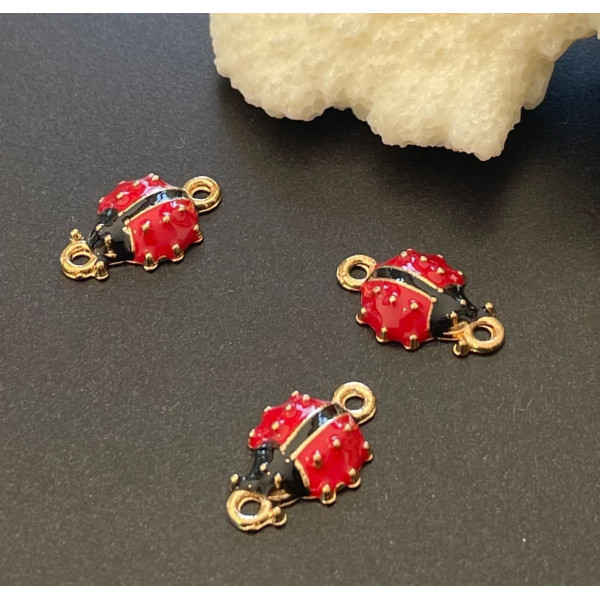 BU11170208163048 – Lot de 4 ou 8 Connecteurs – Coccinelle 19 mm – Résine émaillée, laiton doré à l’or fin 18k