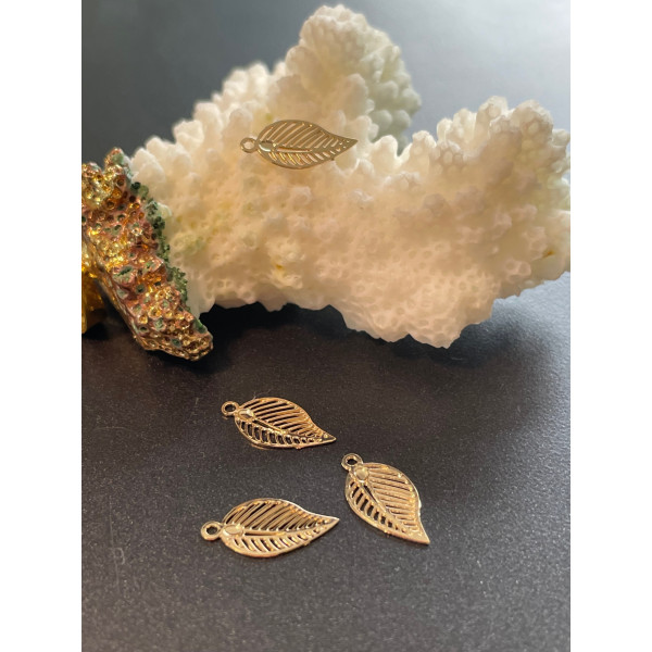 Estampes, pendentif Feuille filigrane 12.5mm, couleur Doré