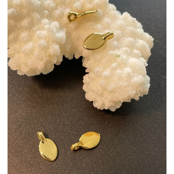 Pendentifs – Anneau transversale forme Feuille 10 mm – Laiton, doré à l’or fin 18K
