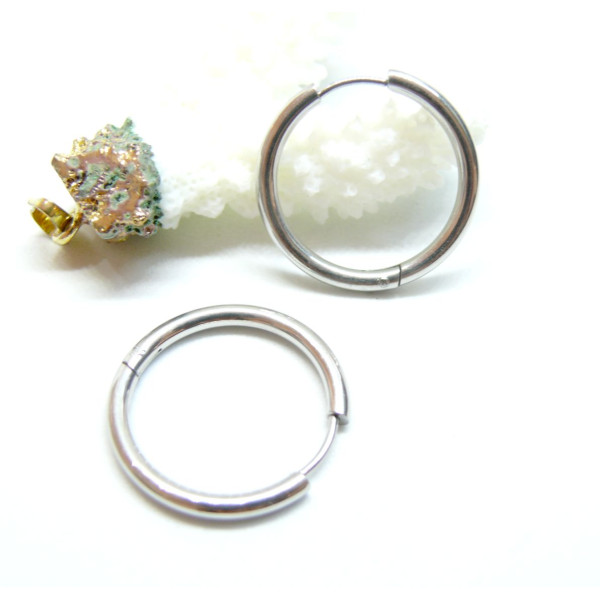 Créoles Rondes 24  par 2mm– Acier Inoxydable 304 Argenté