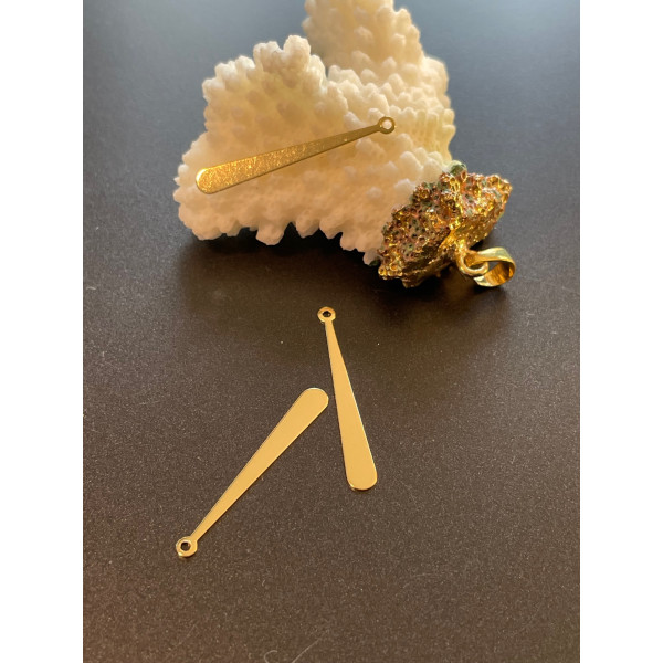 Pendentifs Longue Goutte 31.5mm – Acier Inoxydable Doré à l'or fin 24K