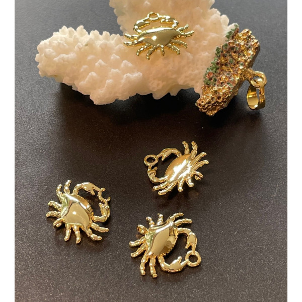 Pendentif Crabe 18mm – Laiton Doré à l'or fin 18K