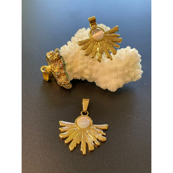 Pendentif Éventail avec Œil de Chat – Acier Inoxydable 304 Placage Ionique