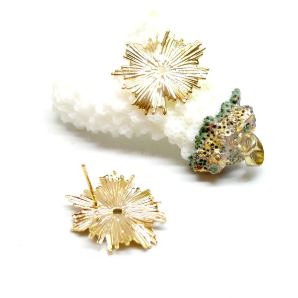 H11M26150G – Lot de 2 Boucles d’oreille Puce Art Déco Soleil 20mm avec trou d'attache – Laiton Doré à l’or fin 18K