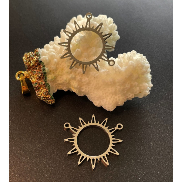 Pendentifs Connecteur Soleil 30mm – Acier Inoxydable 304 Argenté Placage Ionique