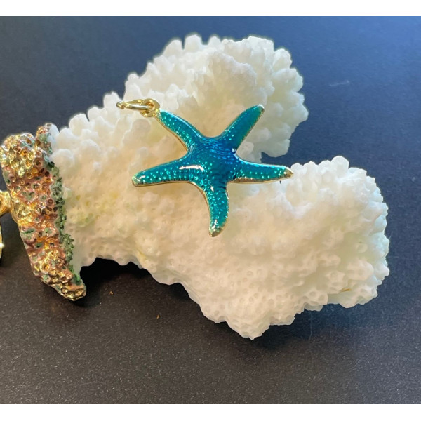 Pendentif Étoile de mer en résine émaillée bleu avec anneau – Laiton Doré à l’or fin 18K