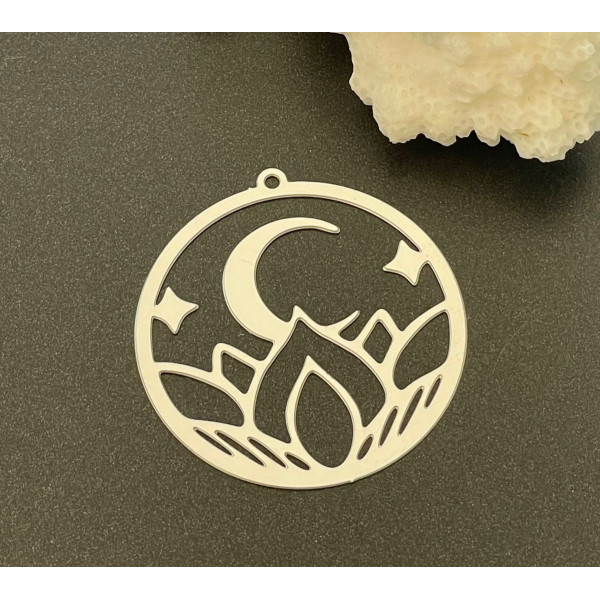 Pendentifs Estampes Fleurs de lotus et lune 38 mm – Acier Inoxydable 304 Argenté