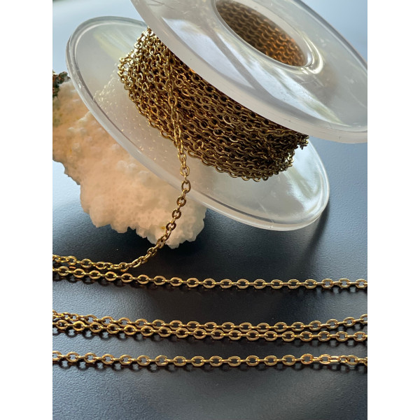 Chaîne maille fine 2,5 x 2 x 0,5 mm – Acier Inoxydable 304 – Finition Doré, placage IONIQUE