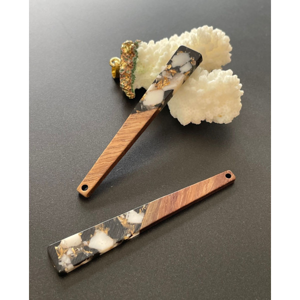 Pendentif Triangle en Bois et Résine 70 mm – Esprit Vintage 1950