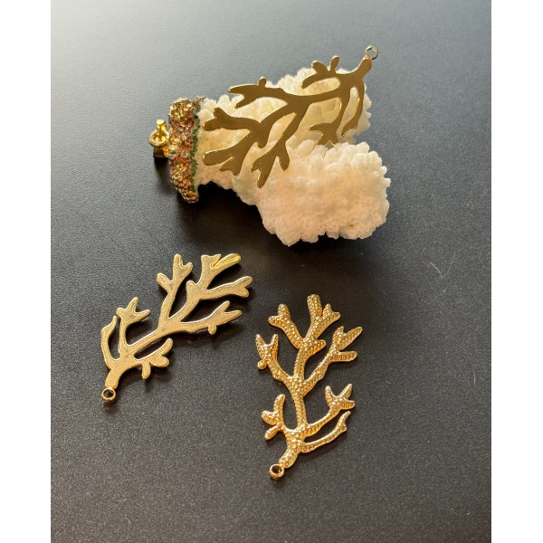 Pendentif Branche de Corail 47 mm – Acier Inoxydable 304 Doré à l’or fin 18K, IONIQUE
