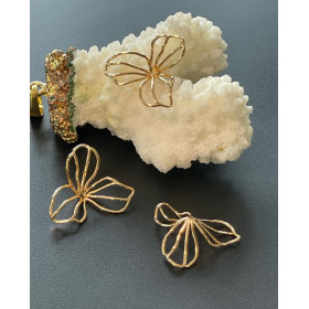 Pendentif Fleur 3D 22mm– Laiton Doré à l’or fin 18K