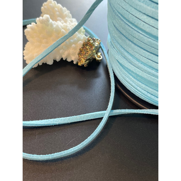 Cordon en suédine Bleu ciel 3mm aspect daim