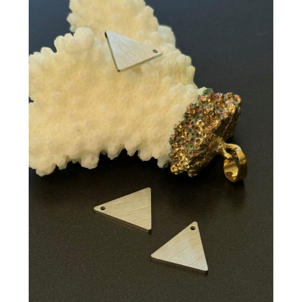 Pendentifs Triangle 15mm – Acier Inoxydable 304 Argenté