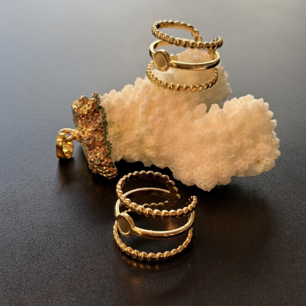 Support de Bague Triple torsade 4 mm – Acier Inoxydable 304 Dorée – Ajustable 14K IONIQUE