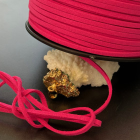 Cordon en suédine Fuchsia 3mm aspect daim