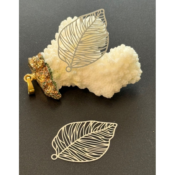 Pendentifs Estampes Feuille 37 mm – Acier Inoxydable 304 Argenté
