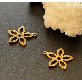 Pendentifs Fleurs 16 mm – Acier Inoxydable Doré à l’or fin 18K, PVD