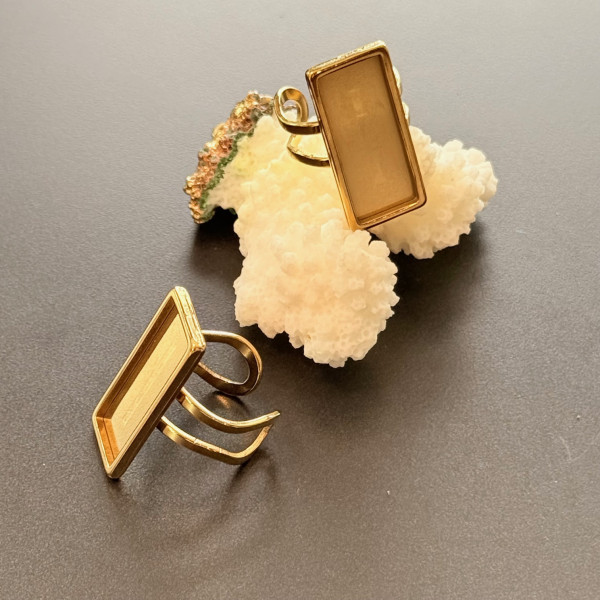 Support de Bague Rectangle 24x8mm – Acier Inoxydable 304 Doré Qualité Extra