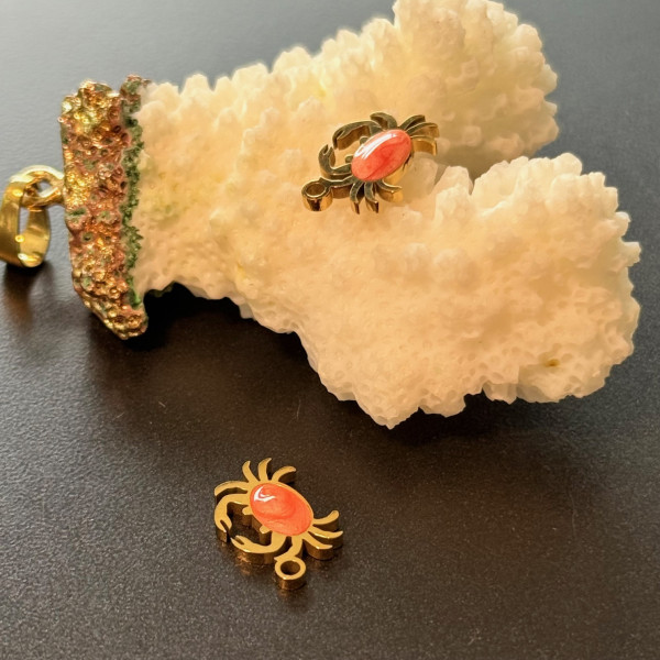 Pendentif – Crabe 3D 13 mm – Acier Inoxydable Doré