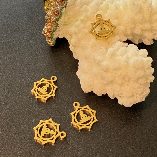 Pendentifs Yoga Healing, Bouddha 10 mm – Acier Inoxydable 304 Doré PVD