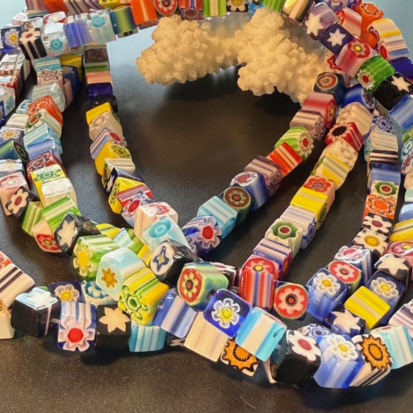 Perles Cube 6mm – Verre Millefiori Multicolores