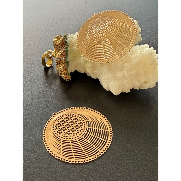 Estampes Pendentif  Filigrane Cercle 30mm, laiton Doré